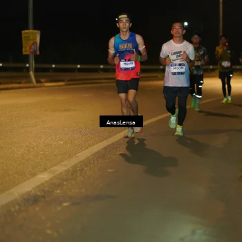 Runner Photo 7694308