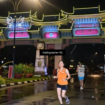 Runner Photo 7694317