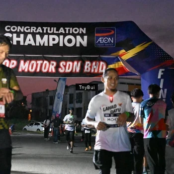 Runner Photo 7694322