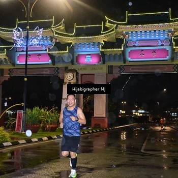 Runner Photo 7694331