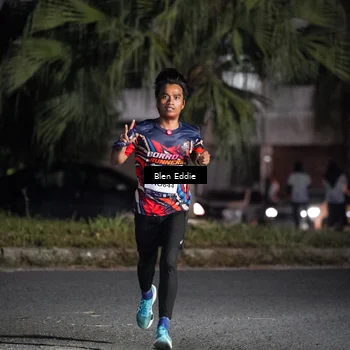 Runner Photo 7694335