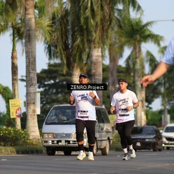 Runner Photo 7694355