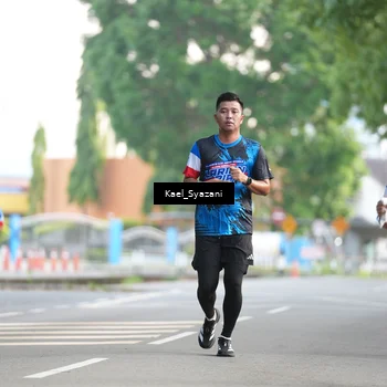 Runner Photo 7694368