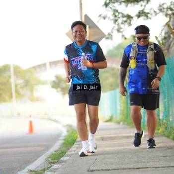 Runner Photo 7694386