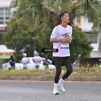 Runner Photo 7694389
