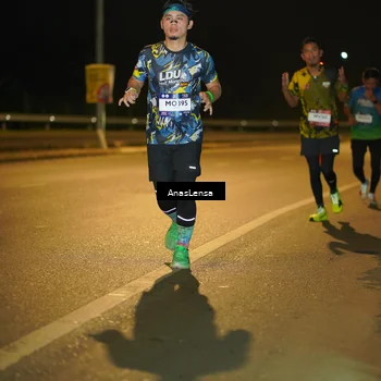 Runner Photo 7694391