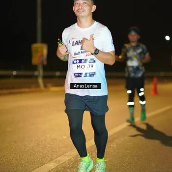 Runner Photo 7694395
