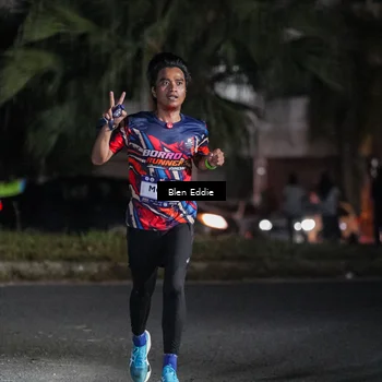 Runner Photo 7694396