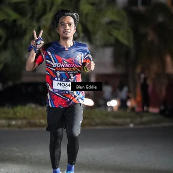 Runner Photo 7694403