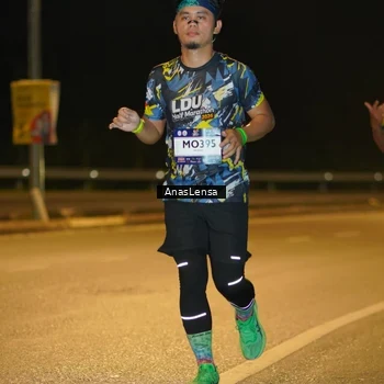 Runner Photo 7694410