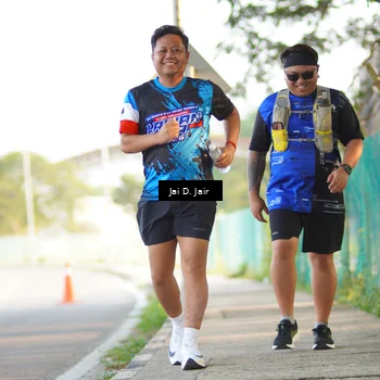 Runner Photo 7694427