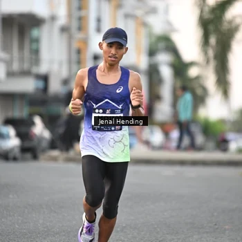 Runner Photo 7694461