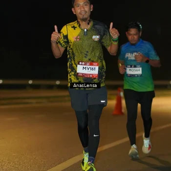 Runner Photo 7694462