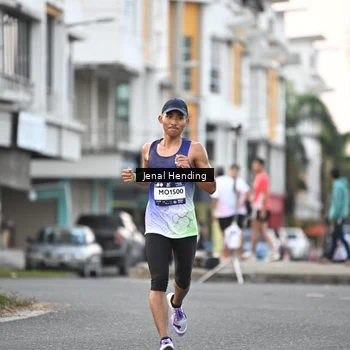 Runner Photo 7694484