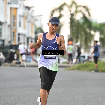 Runner Photo 7694485