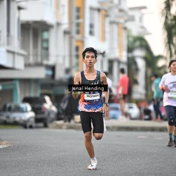 Runner Photo 7694489