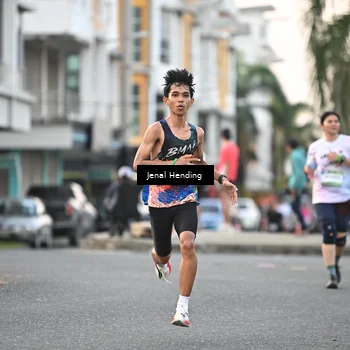 Runner Photo 7694505