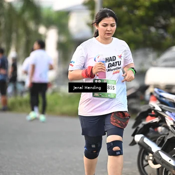 Runner Photo 7694542