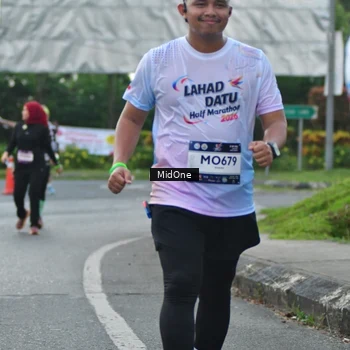 Runner Photo 7694545