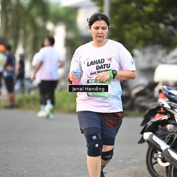 Runner Photo 7694546