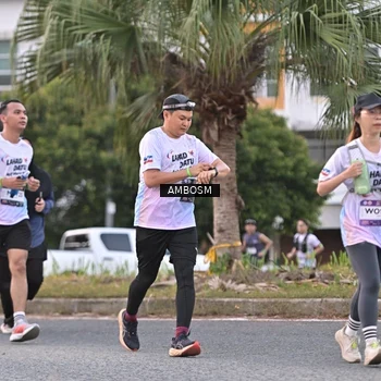 Runner Photo 7694554