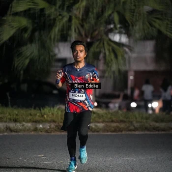 Runner Photo 7694567