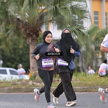 Runner Photo 7694576