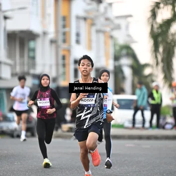 Runner Photo 7694582