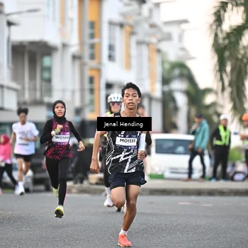 Runner Photo 7694586