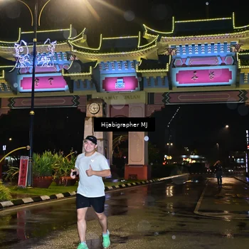 Runner Photo 7694590