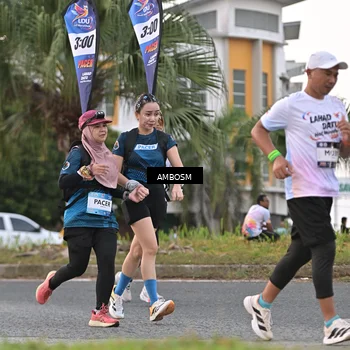 Runner Photo 7694604