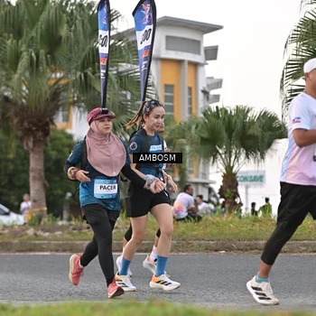 Runner Photo 7694613