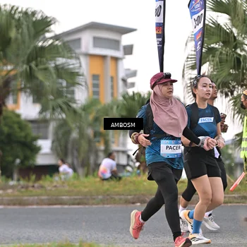 Runner Photo 7694616
