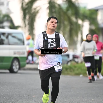 Runner Photo 7694641