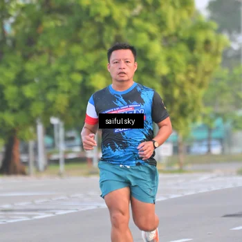 Runner Photo 7694652