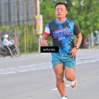 Runner Photo 7694658