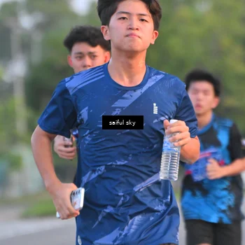 Runner Photo 7694706