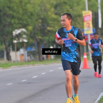Runner Photo 7694712