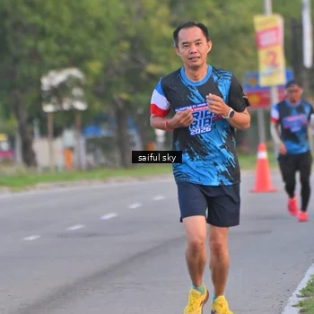 Runner Photo 7694716