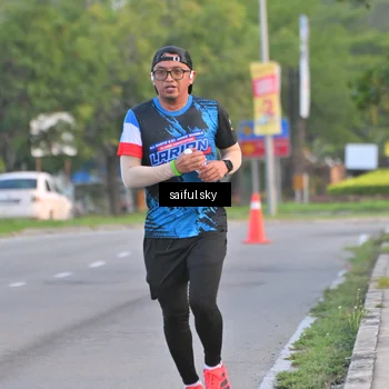 Runner Photo 7694723