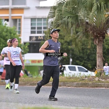 Runner Photo 7694734