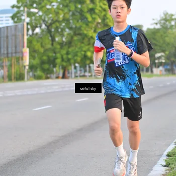 Runner Photo 7694756