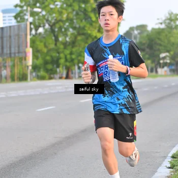 Runner Photo 7694760