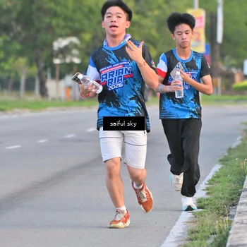 Runner Photo 7694763