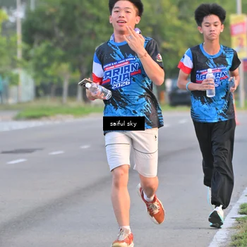 Runner Photo 7694765