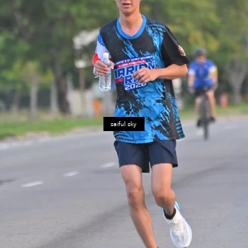 Runner Photo 7694787