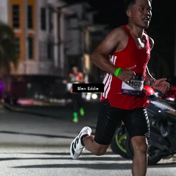 Runner Photo 7694800