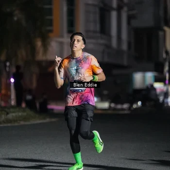 Runner Photo 7694809