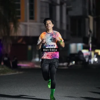 Runner Photo 7694816