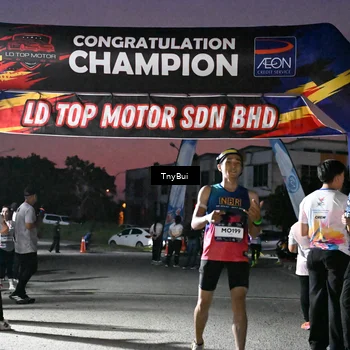 Runner Photo 7694818